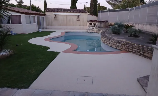 La moquette de pierre est idéale pour un sol intérieur ou extérieur., Cavaillon, FW.Résine