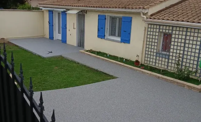 La moquette de pierre est idéale pour un sol intérieur ou extérieur., Cavaillon, FW.Résine